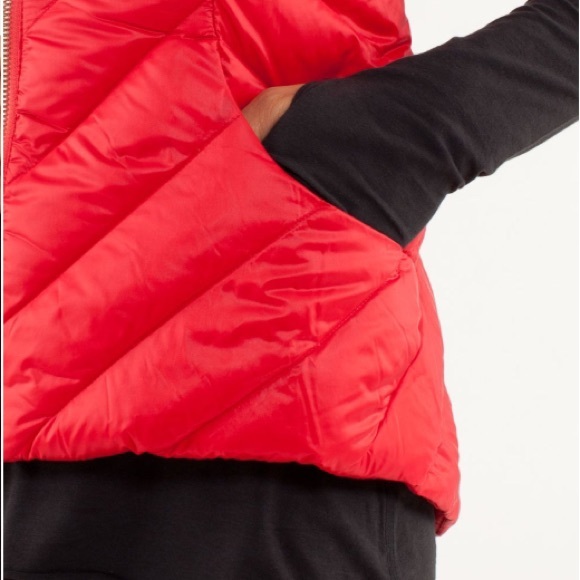Lululemon Down Town Down Vest in Currant Red size 8 - Picture 6 of 16
